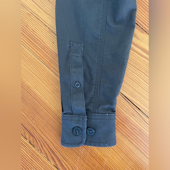 Eddie Bauer, Men's Capacitor Flex Canvas Work Shirt, Charcoal, Small - Picture 9 of 10